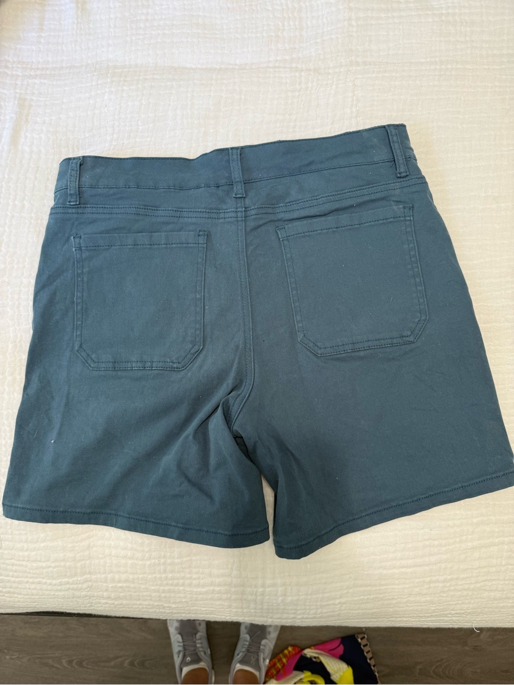 One5One Veda Cuffed Patch Picket Short. Sz 8/29. - Picture 3 of 5